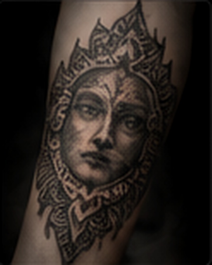 Tattoo realismo feminino